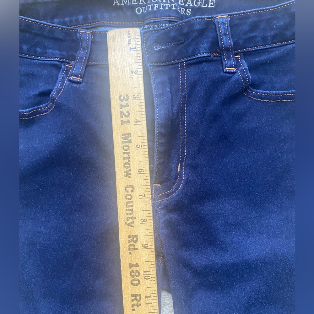 American Eagle Dark Wash Jegging Crop - Picture 9 of 9